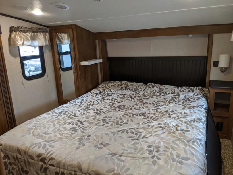 Coachmen Chaparral lite Fifth Wheel