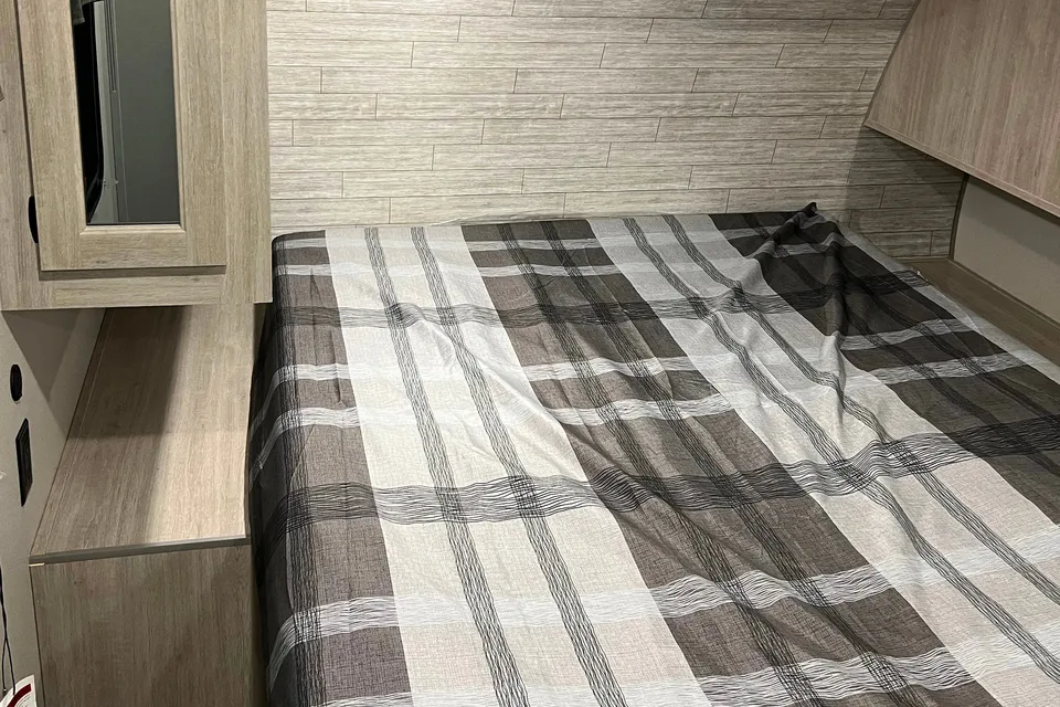 Family Bunkhouse with Outside Grill