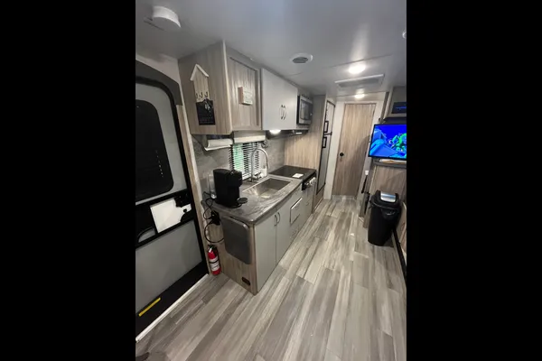 Winnebago Minnie Winnie