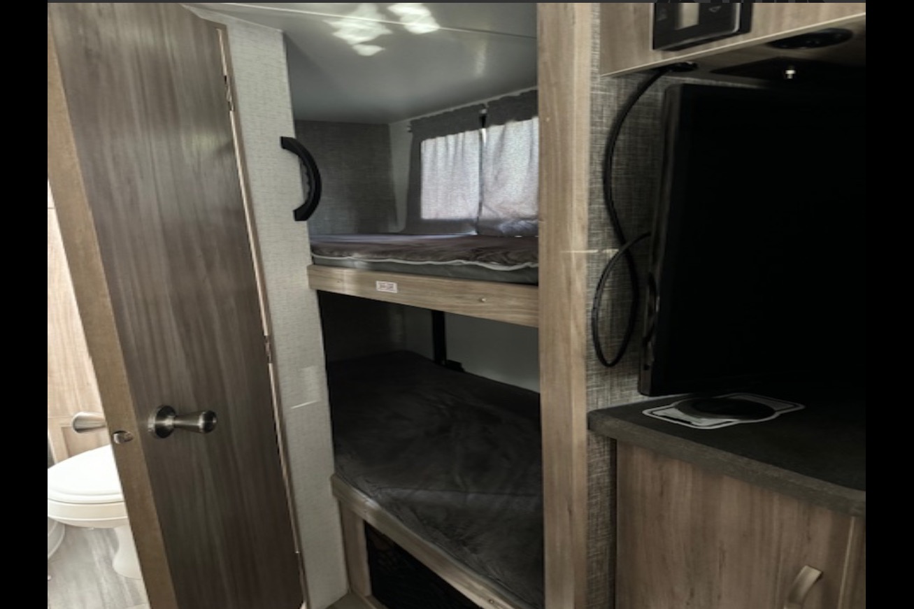 Winnebago Minnie Winnie