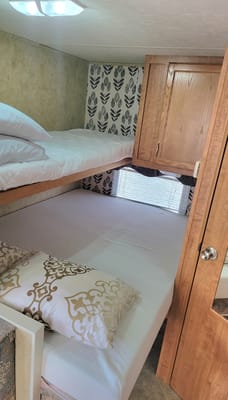 GLAMPING MADE Easy (pet friendly)