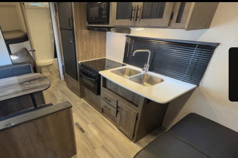 Margaret's Heartland Pioneer BH250 Bunk houseTravel Trailer