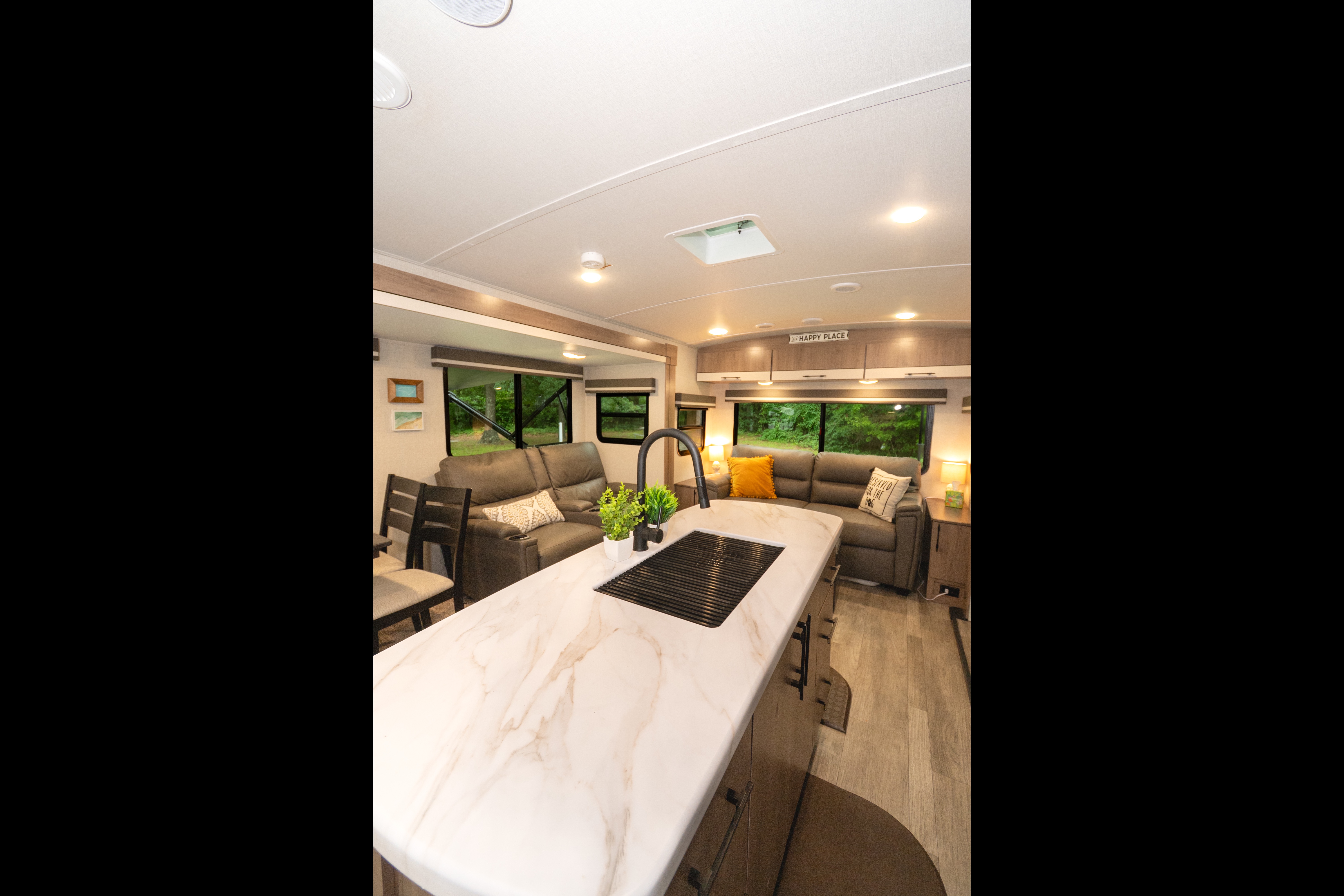Grand Design 2970RL Travel Trailer (Aka: Florinda)