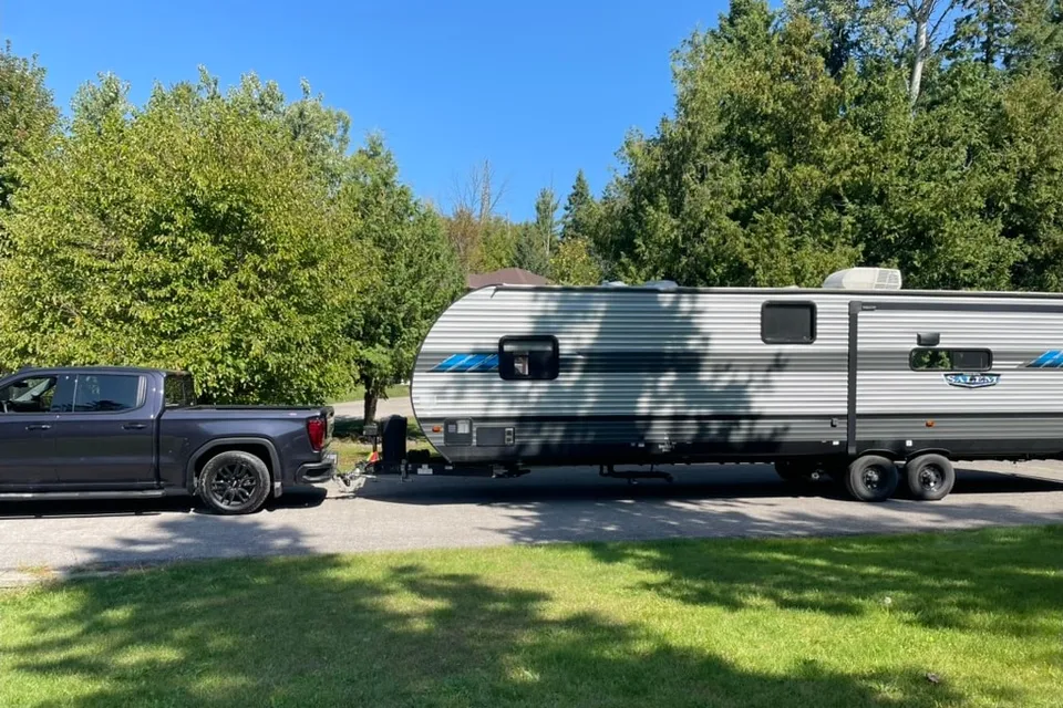 Luxury Family Bunkhouse RV | Sleeps 8–10 | We Deliver to Muskoka & Georgian Bay