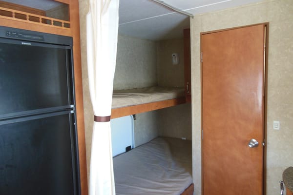 Victor 's Gulfstream Trailmaster Travel Trailer