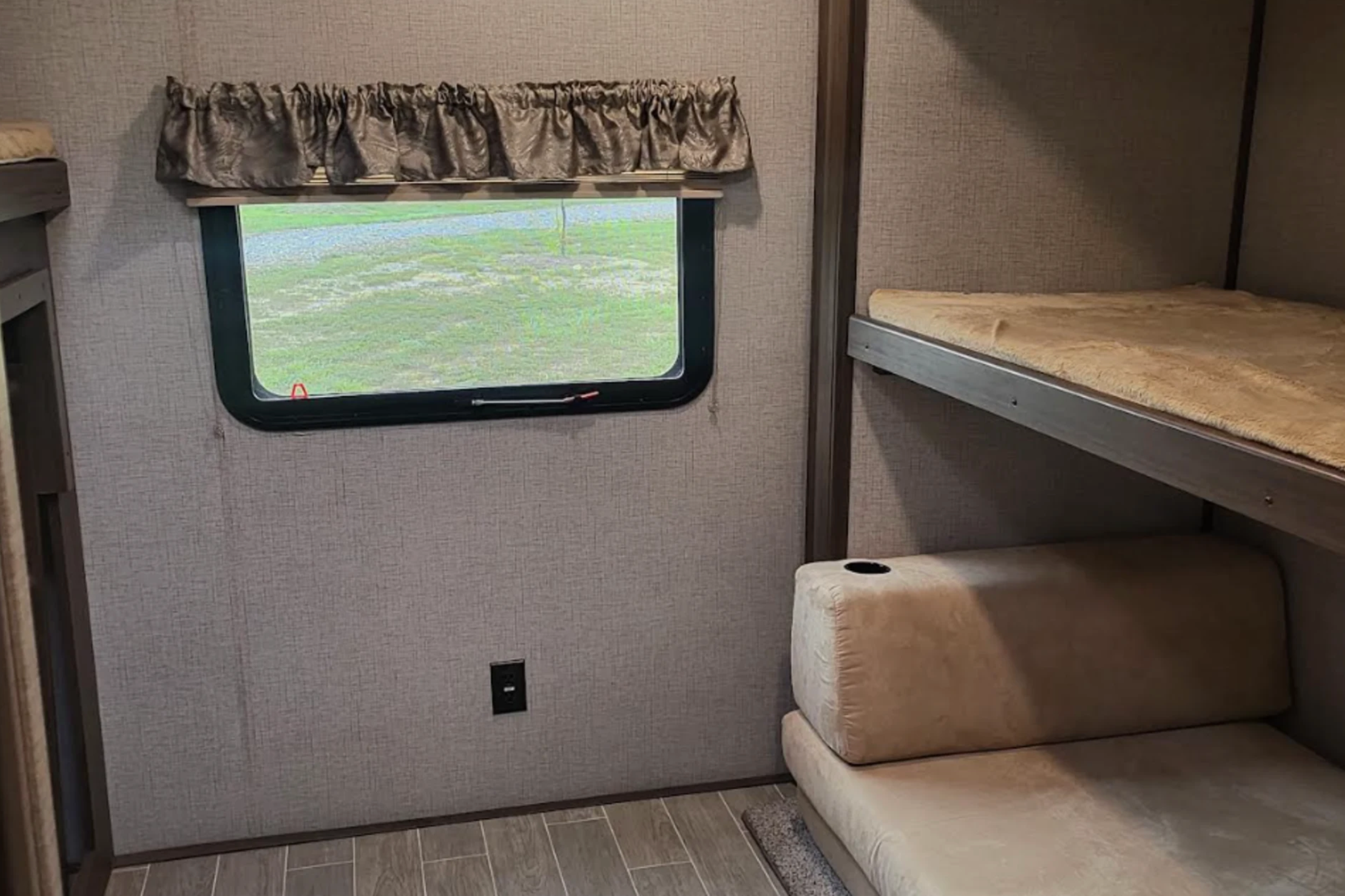 The Luxe Laredo