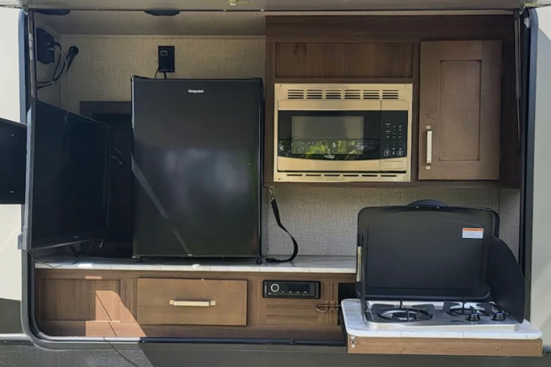 The Luxe Laredo