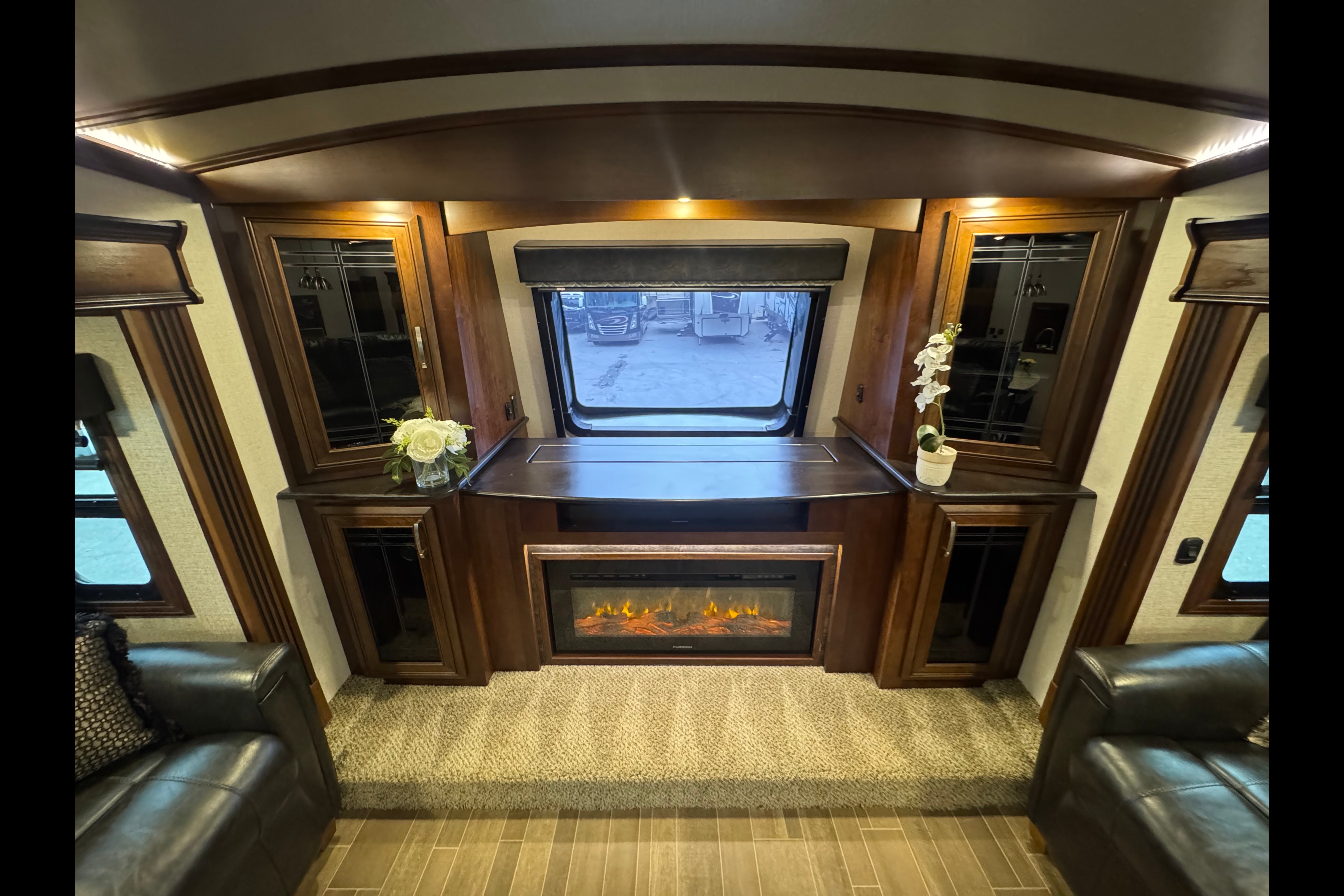 Westland 2019 Jayco Pinnacle Fifth Wheel