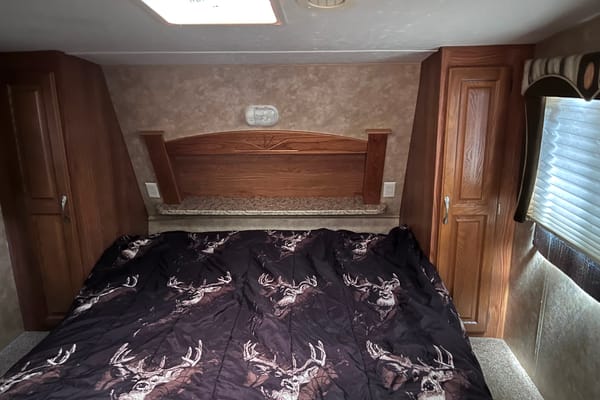 Wes's Jayco 30.5 BHS Fifth Wheel