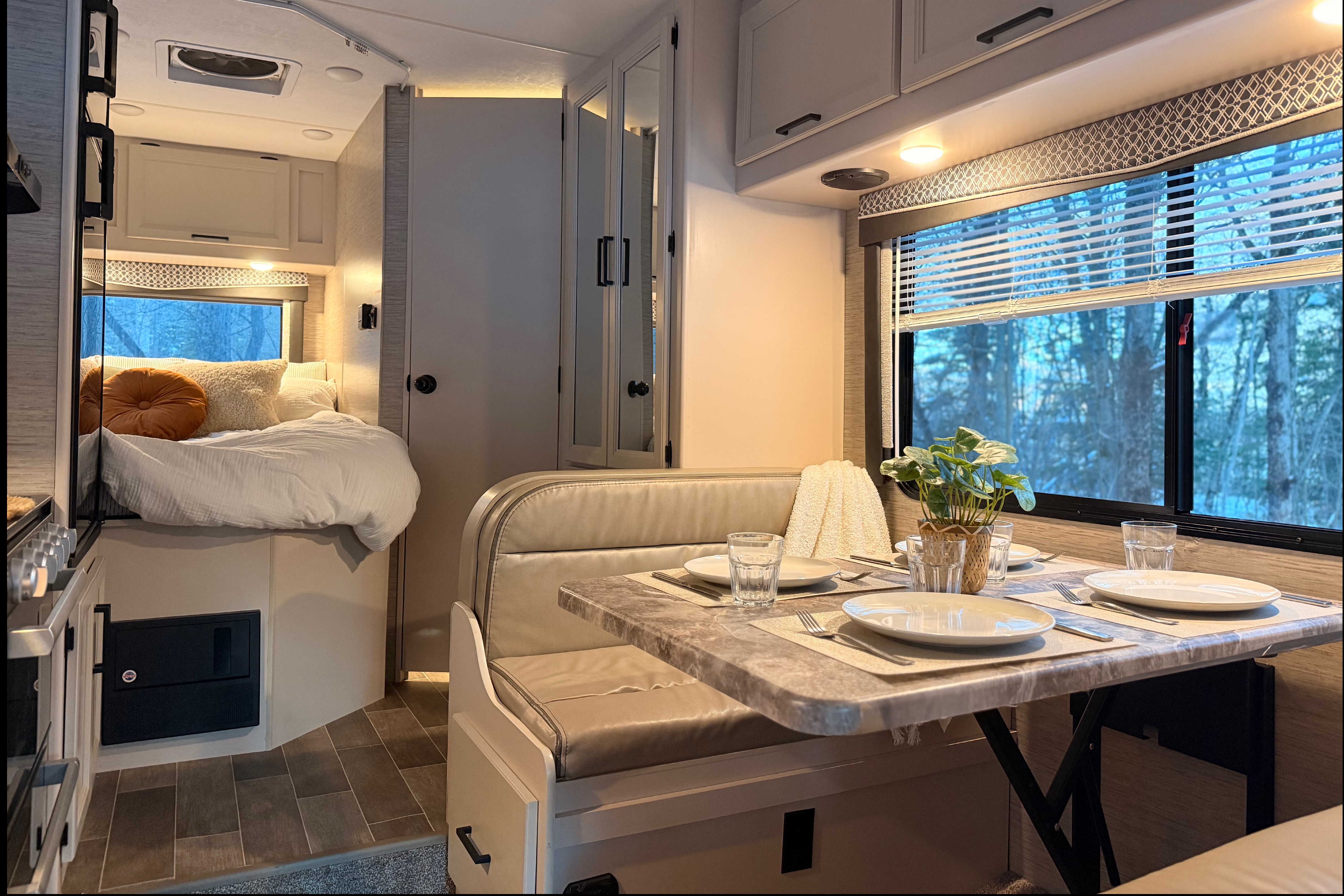 Le Refuge — Boho chic | 2022 | Simple, confortable & prêt à partir 🌿
