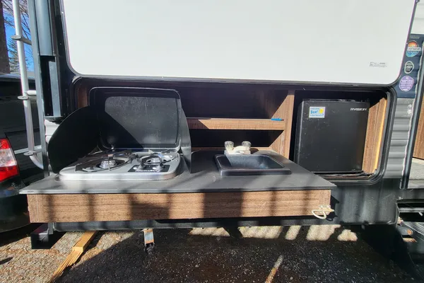 The GREAT Escape Travel Trailer