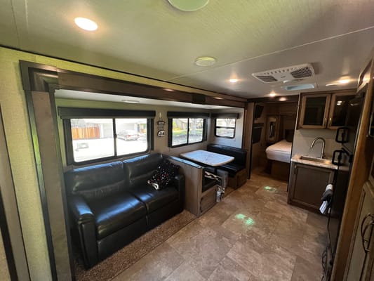 Brandon's Grand Design Bunkhouse