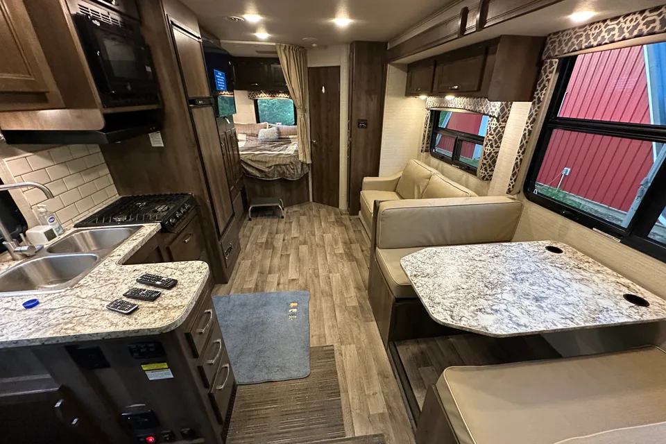 Jeff's Jayco Redhawk Class C