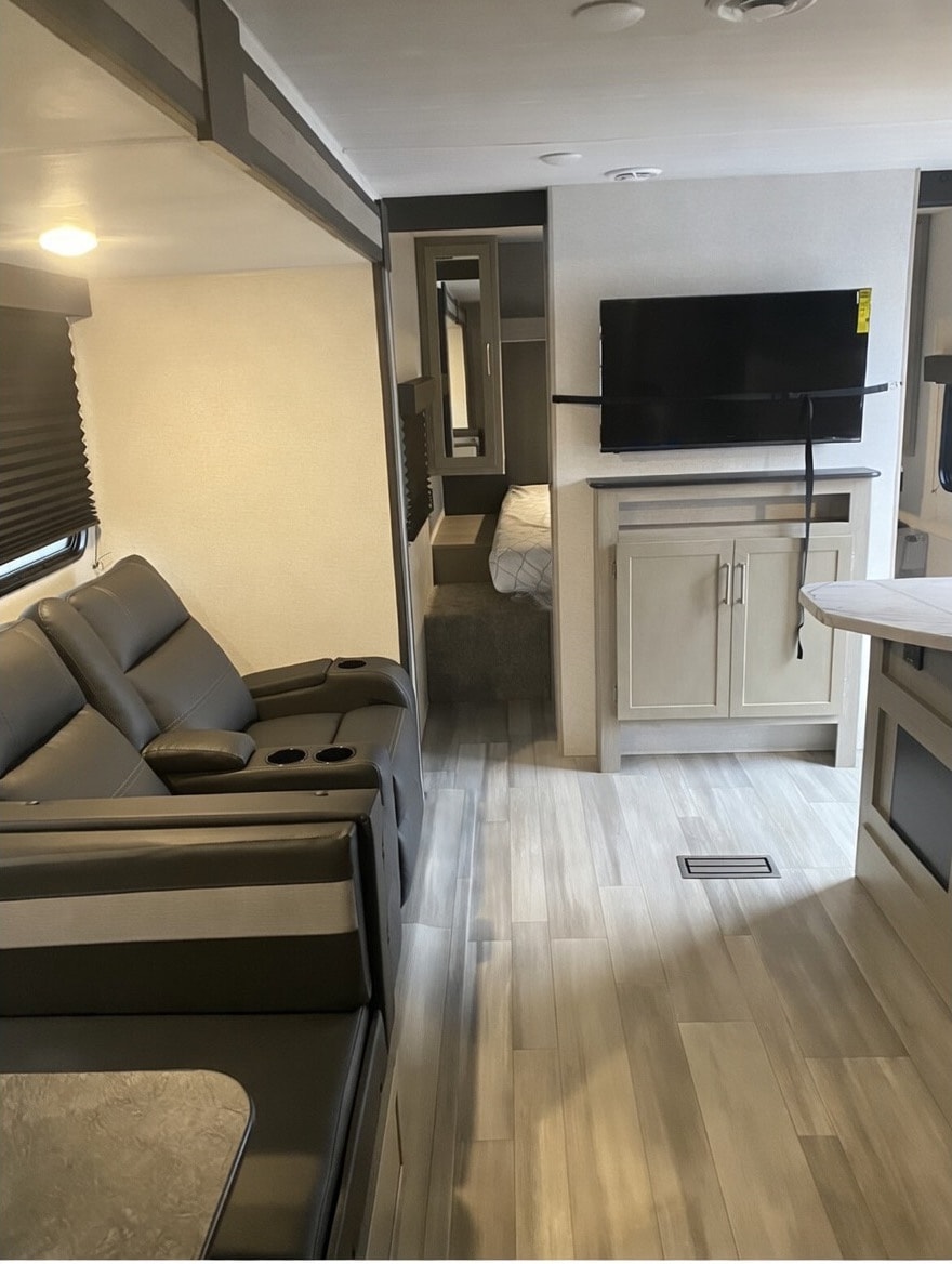 Gregory's Keystone Springdale 310BR Travel Trailer