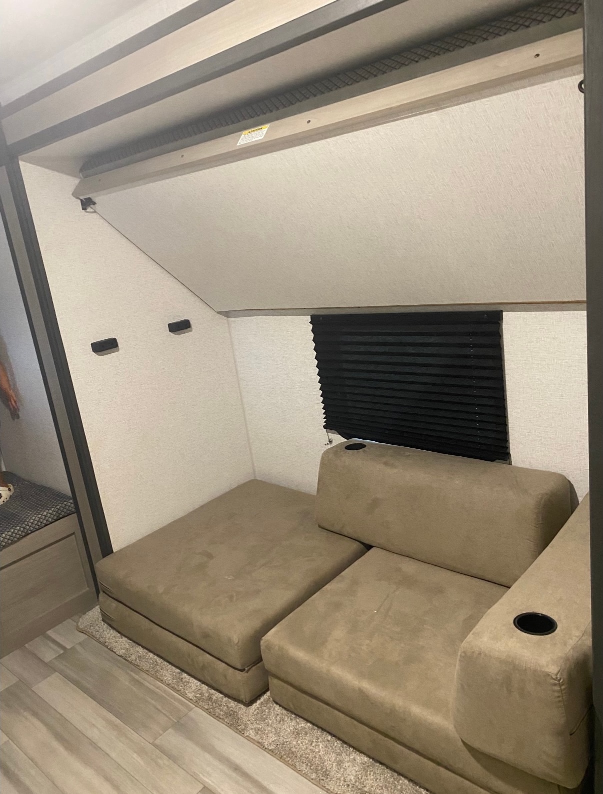 Gregory's Keystone Springdale 310BR Travel Trailer