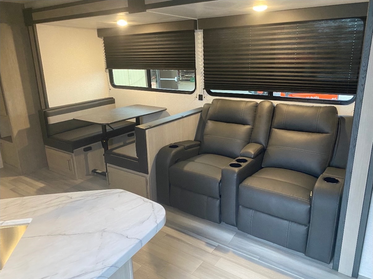 Gregory's Keystone Springdale 310BR Travel Trailer