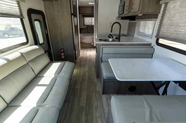 The Weekender! Great RV for Beginners 6280LE - 39077
