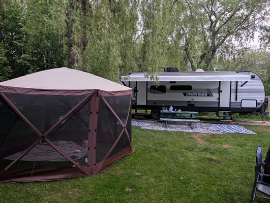 Robert's 2021 KZ Sportsmen 281bhse Travel Trailer