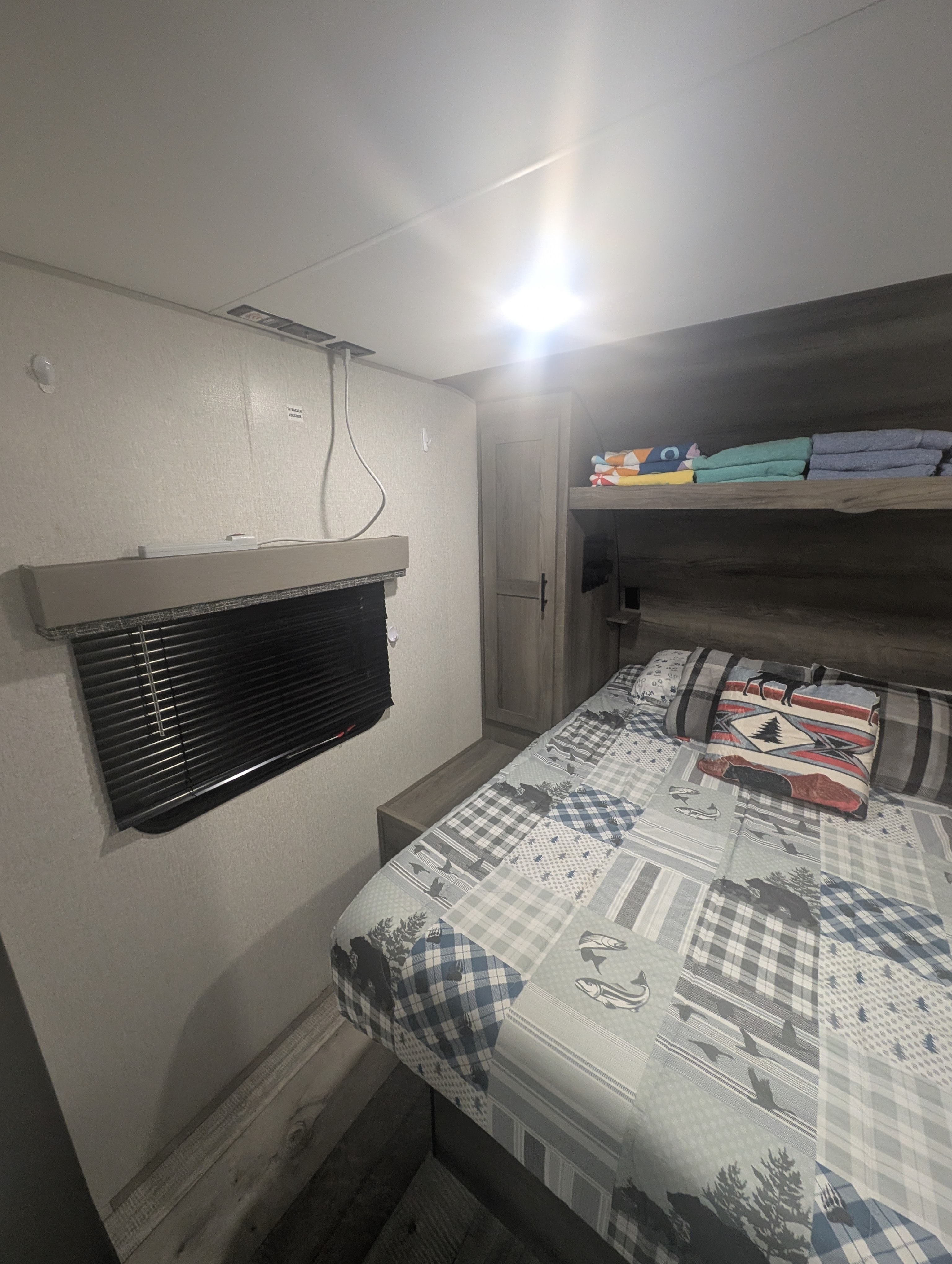 Robert's 2021 KZ Sportsmen 281bhse Travel Trailer