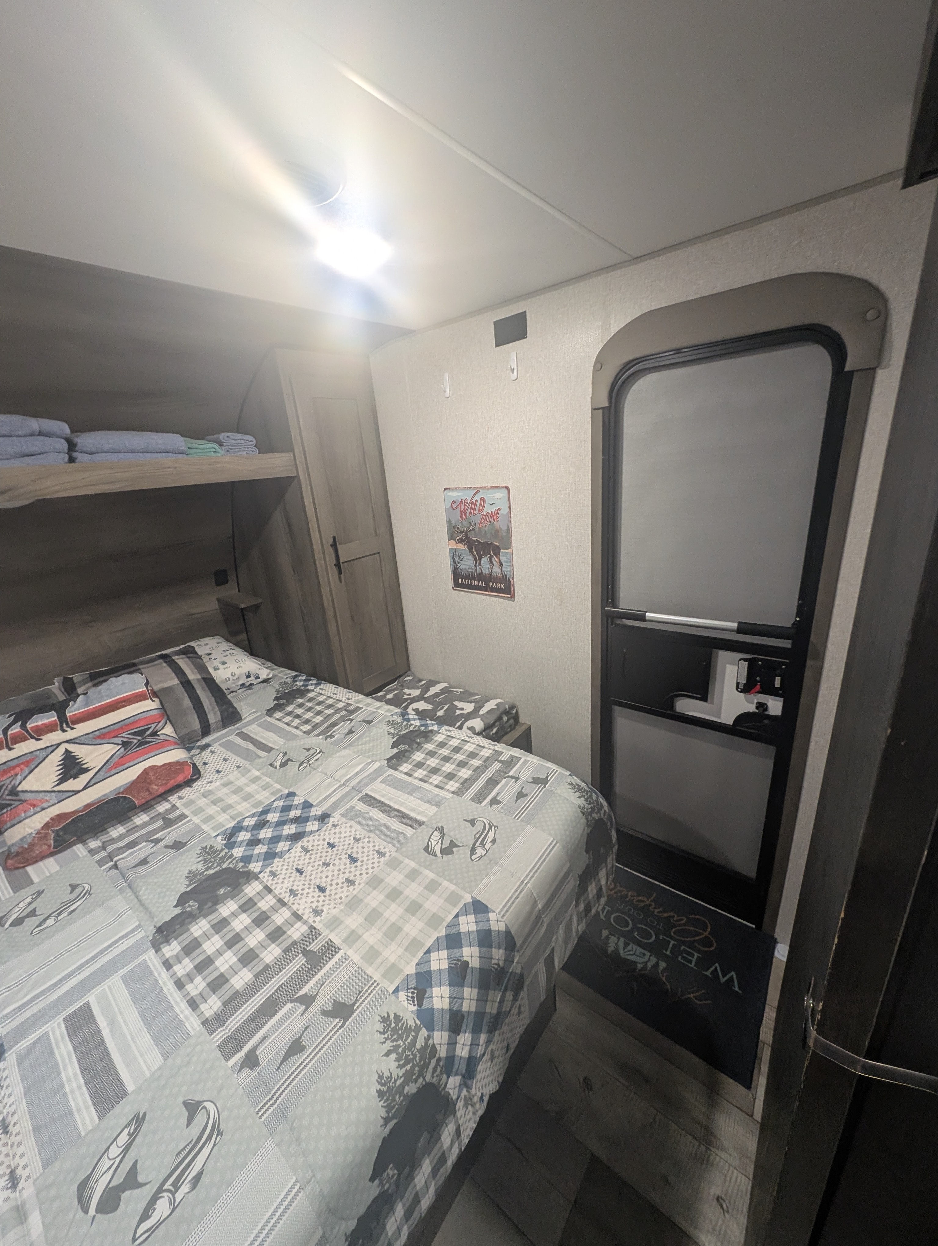 Robert's 2021 KZ Sportsmen 281bhse Travel Trailer