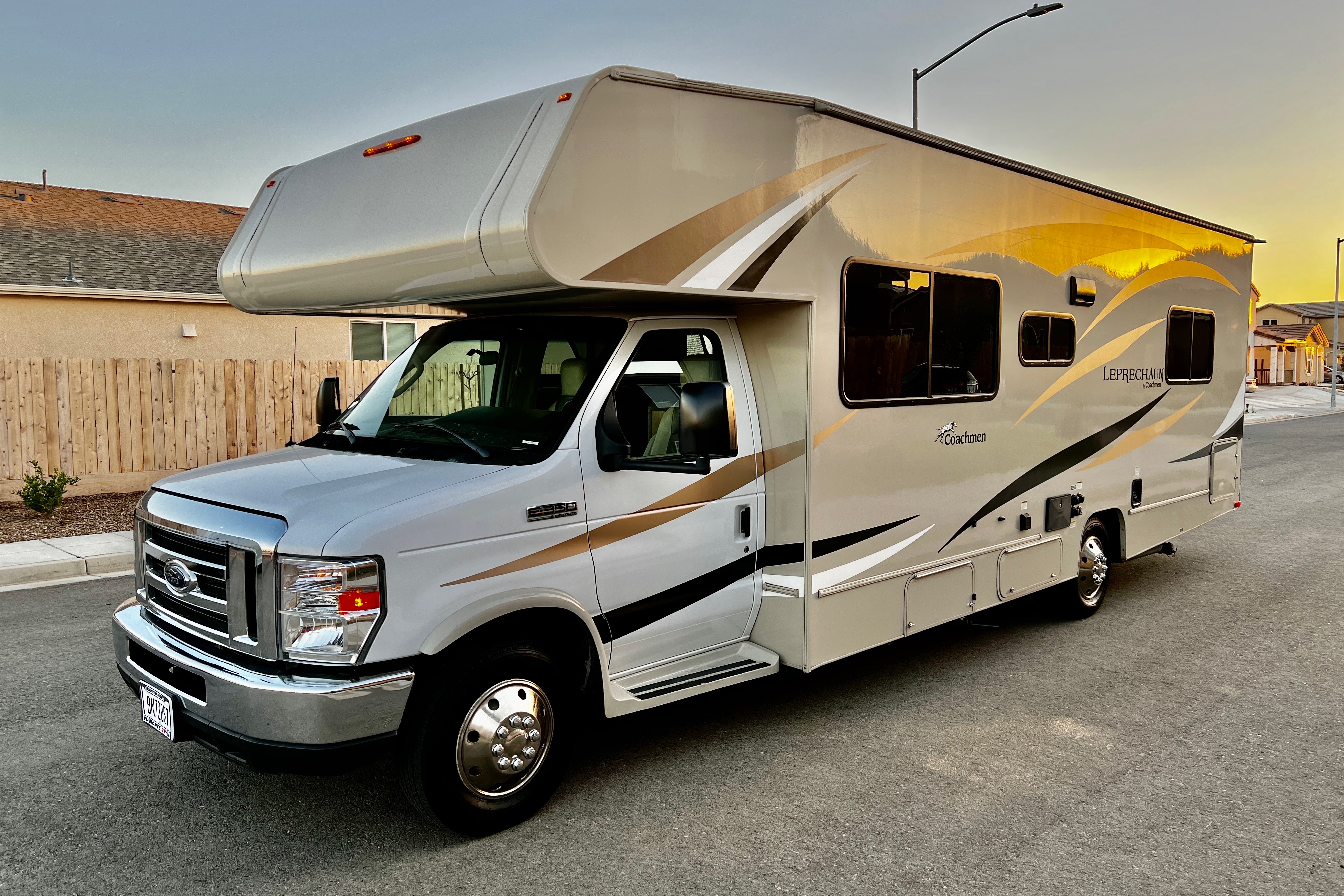 Perfect RV Getaway - 2020 Coachmen Leprechaun 