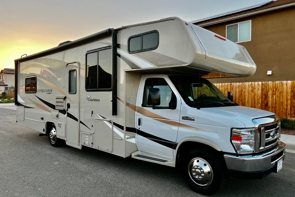 Perfect RV Getaway - 2020 Coachmen Leprechaun 