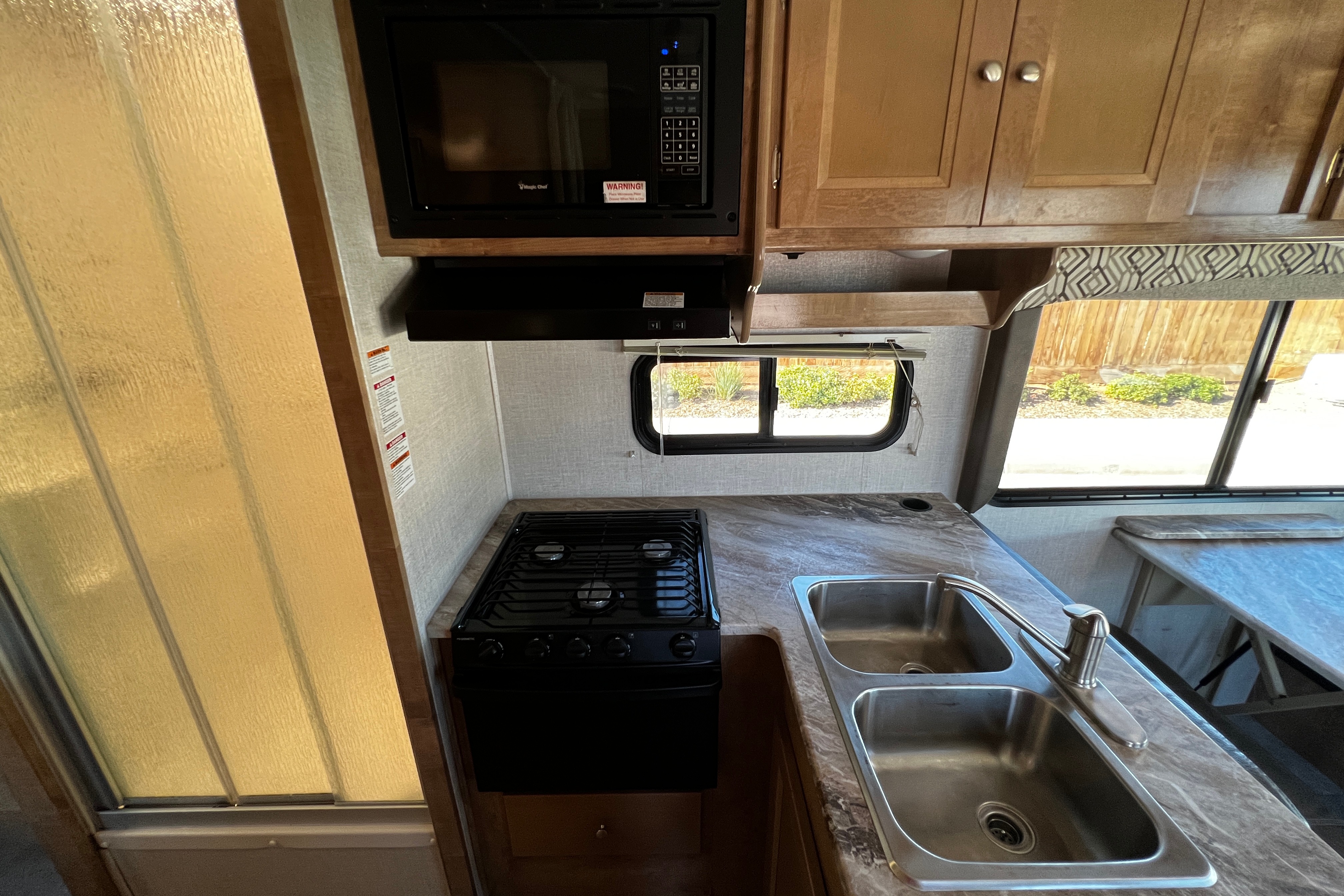 Perfect RV Getaway - 2020 Coachmen Leprechaun 