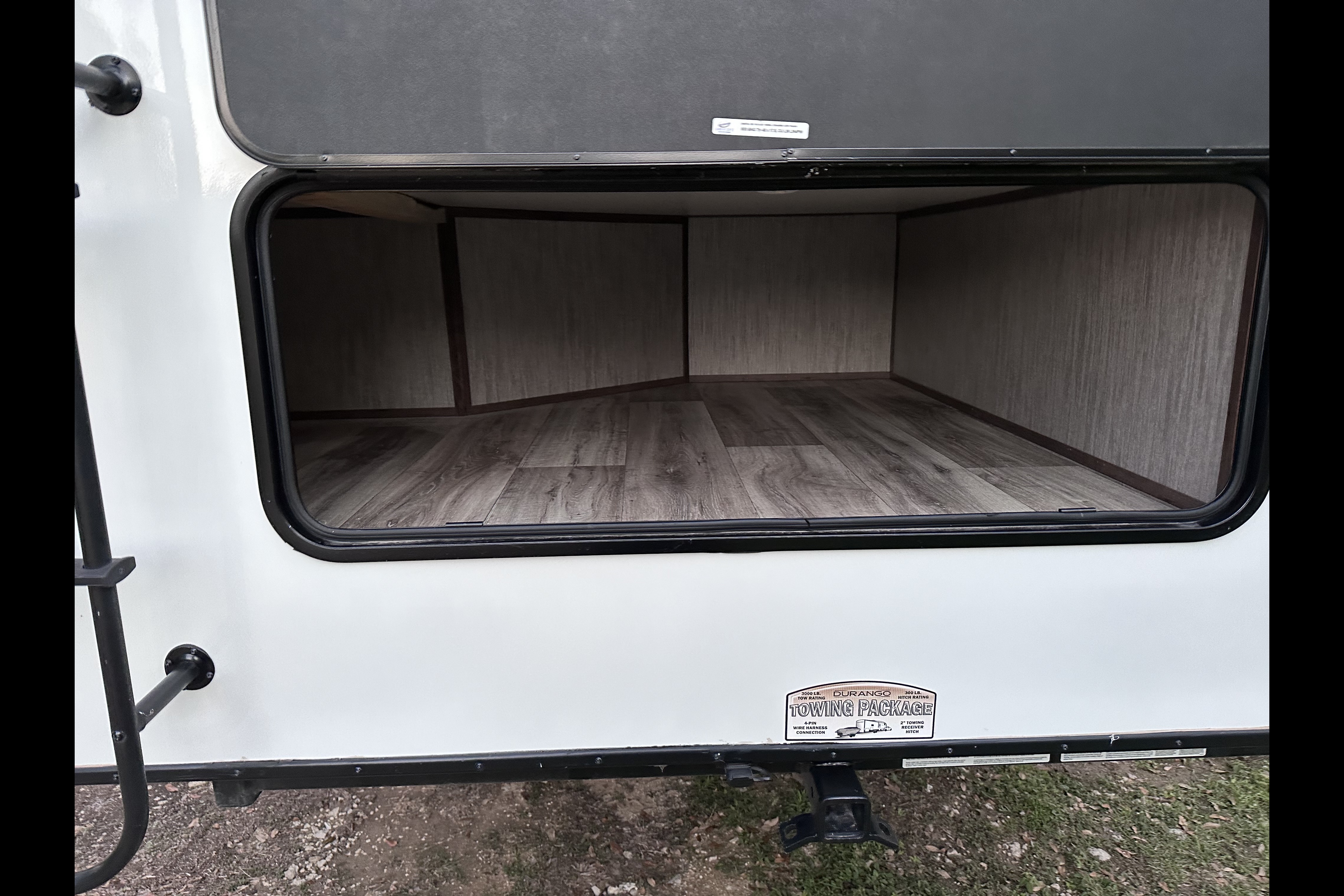 Lee’s KZ Durango half ton Fifth Wheel