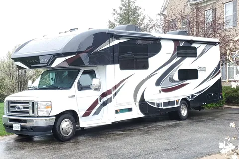 Entegra Coach Esteem 31F Class C