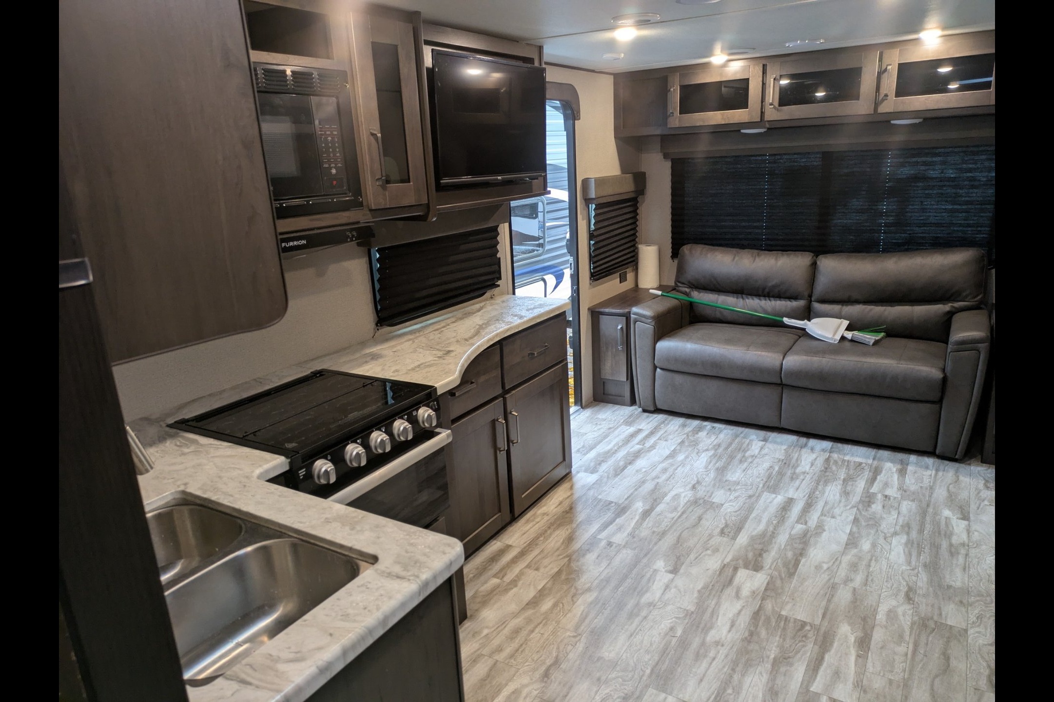 Tyler's Grand Design Trancend Xplor 245RL Travel Trailer