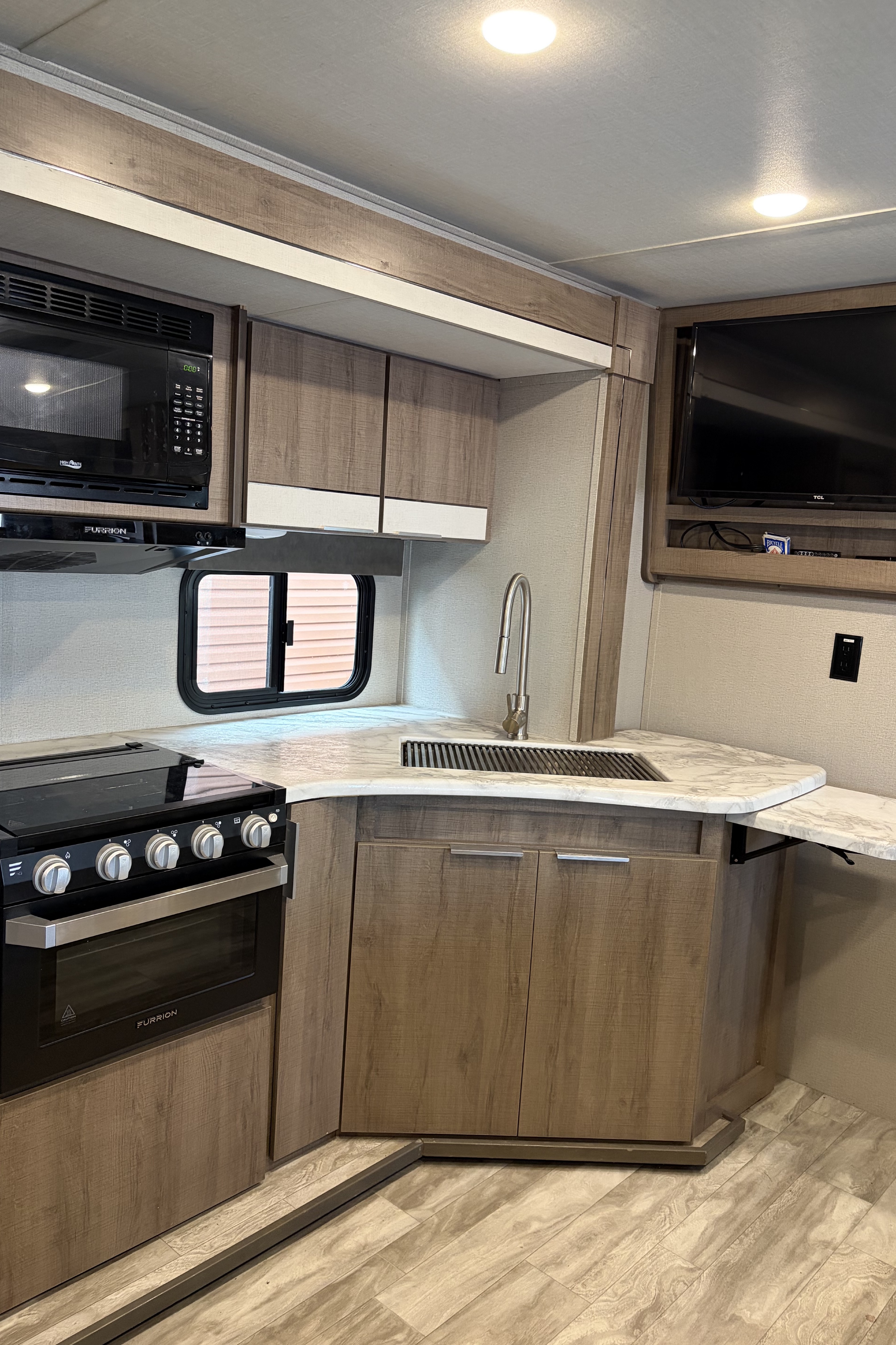 Pascale's Grand Design 2021 Grand Design Imagine XLS 23BHE Travel Trailer