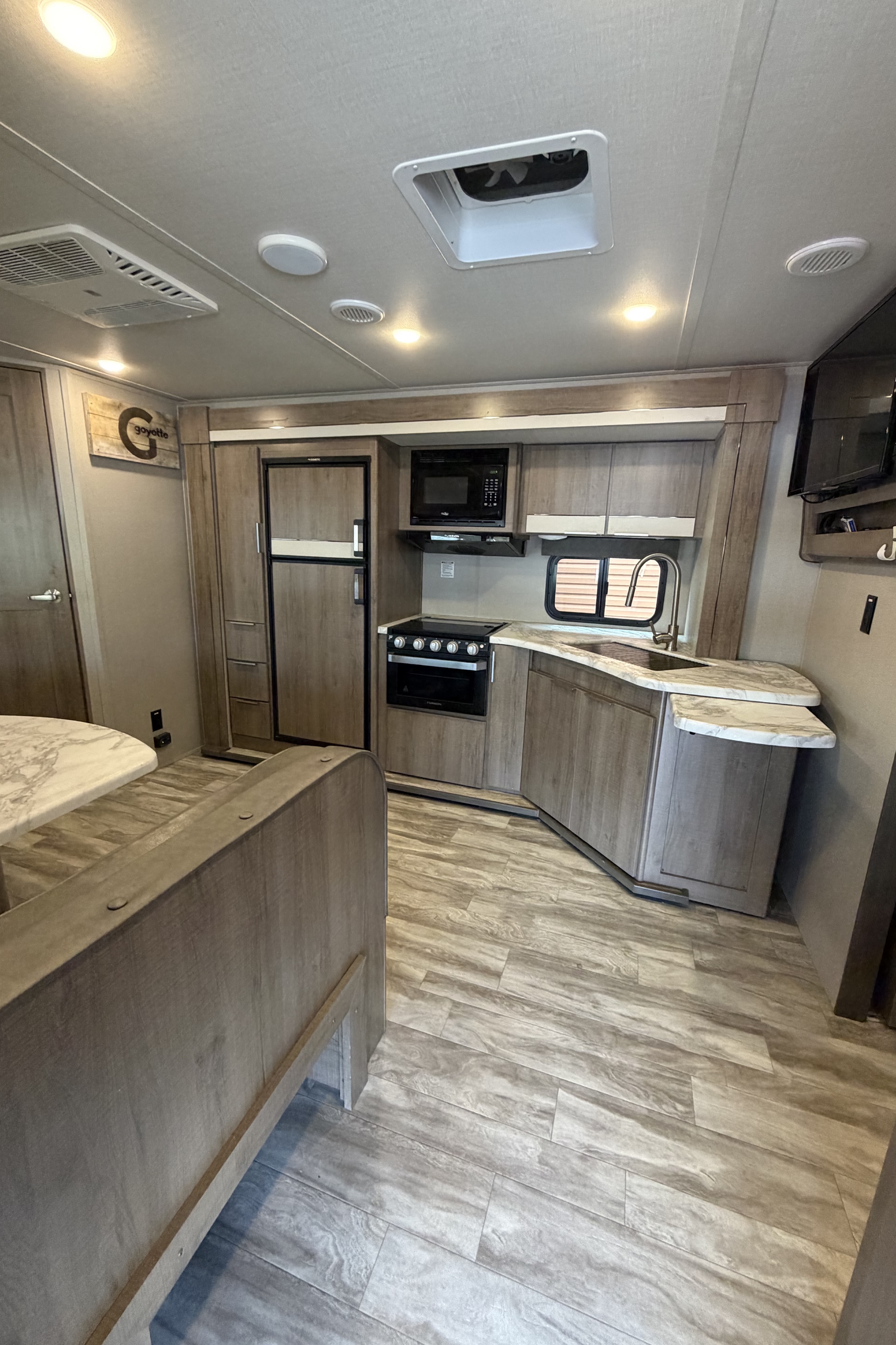 Pascale's Grand Design 2021 Grand Design Imagine XLS 23BHE Travel Trailer