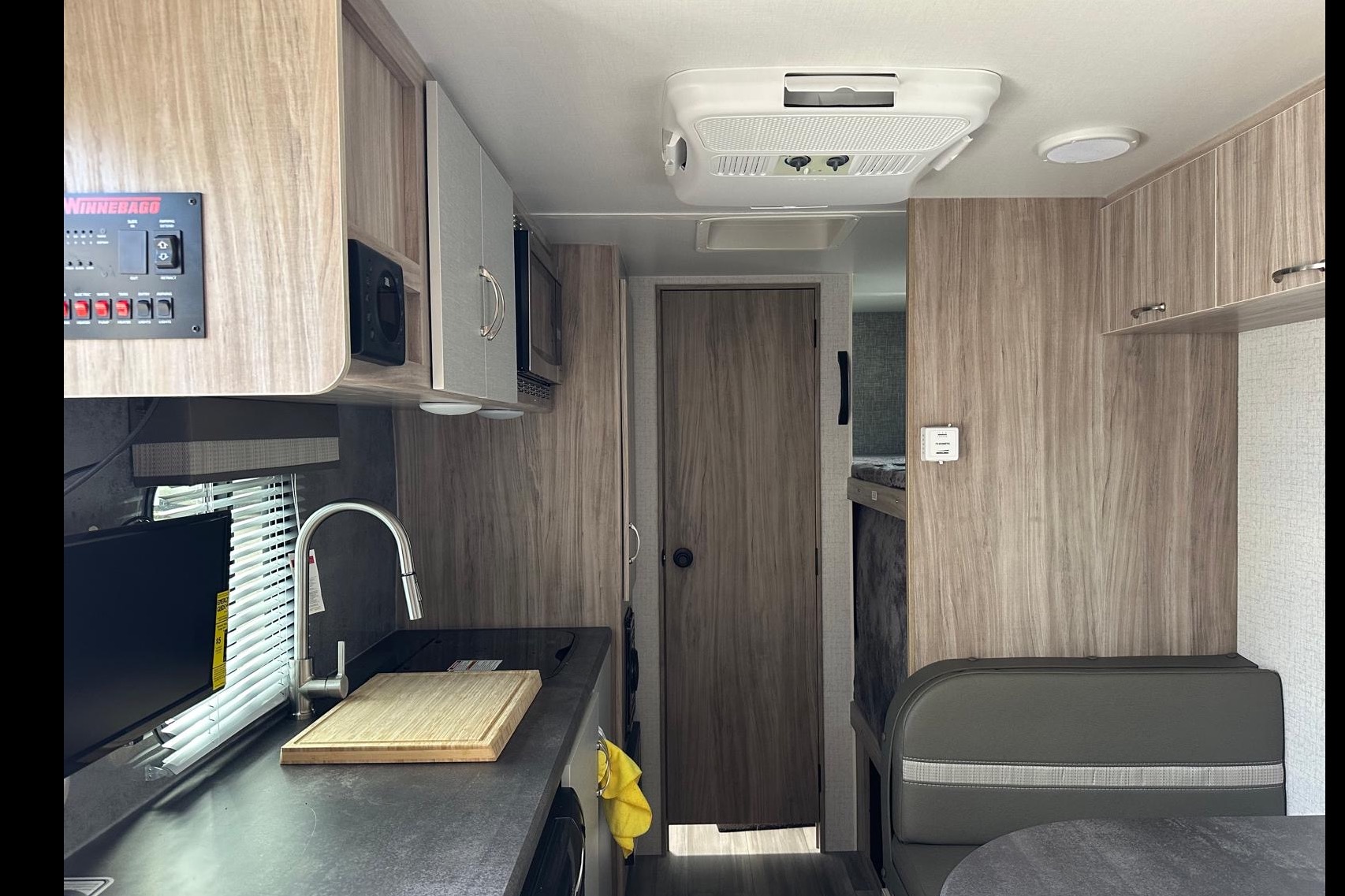 GVK's Winnebago Micro Minnie 1700bh Travel Trailer