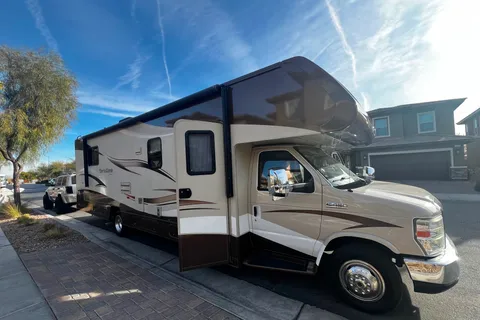 Winnebago Minnie Winnie Premier