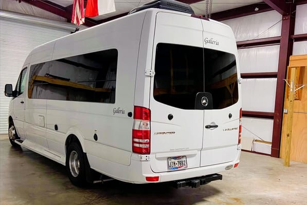JPT's Galleria Mercedes Benz Class B