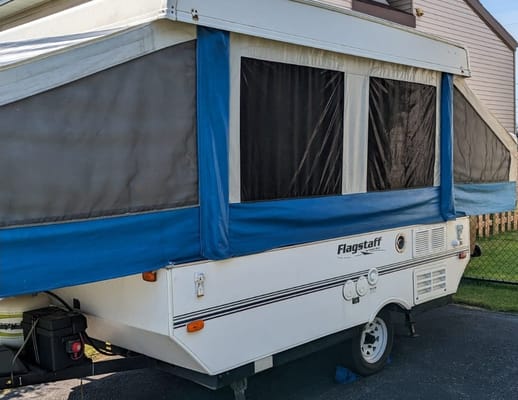 FlagStaff Popup Trailer