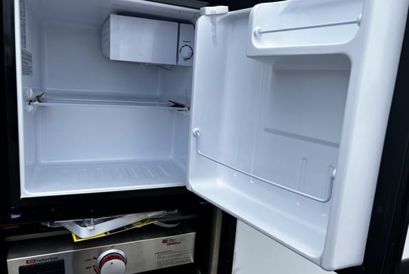 Lidia’s Wildwood Trailer with Views!!