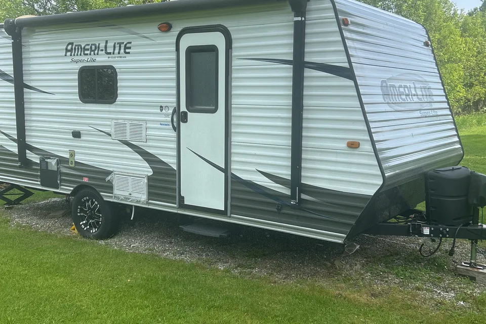 Eric's Gulf Stream Ameri-Lite Travel Trailer