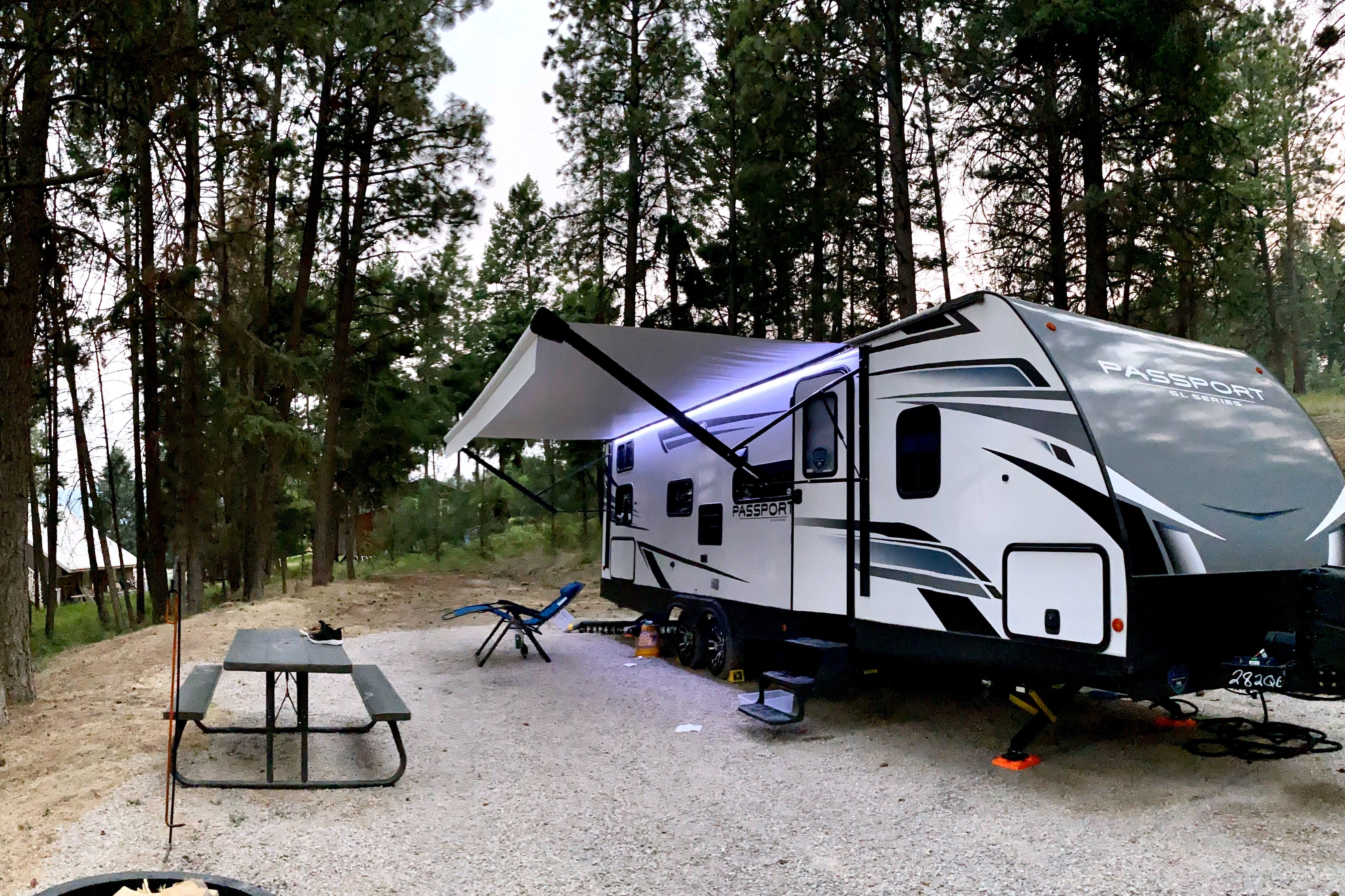 Beautiful HUGE 2-Bedroom Trailer $125/night Keystone Passport w Bunkroom - We Deliver and Setup!