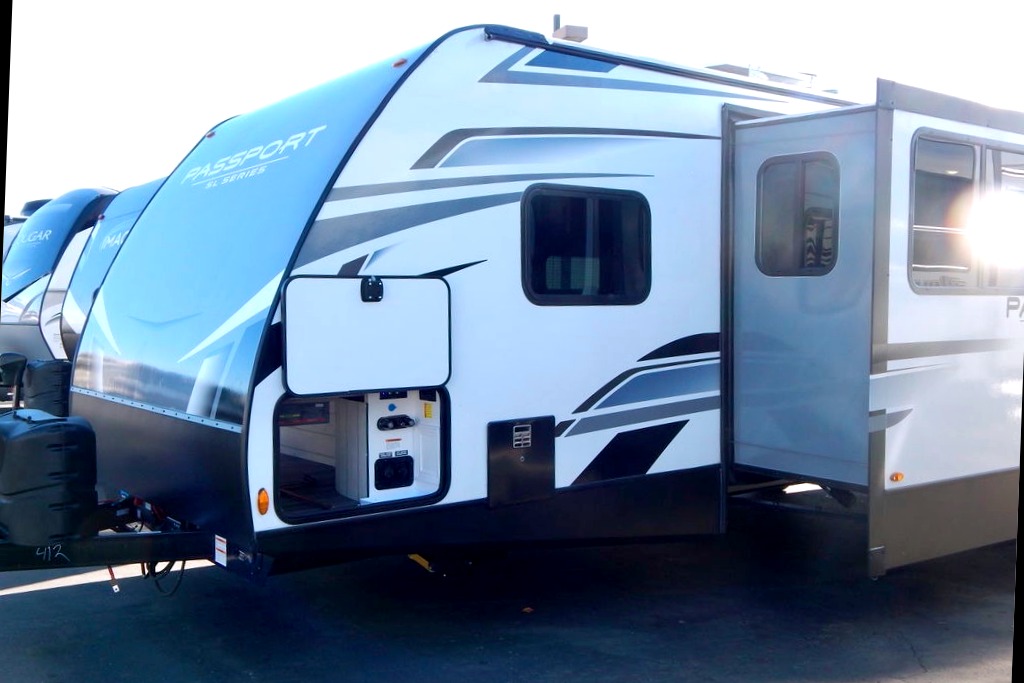 Beautiful HUGE 2-Bedroom Trailer $125/night Keystone Passport w Bunkroom - We Deliver and Setup!