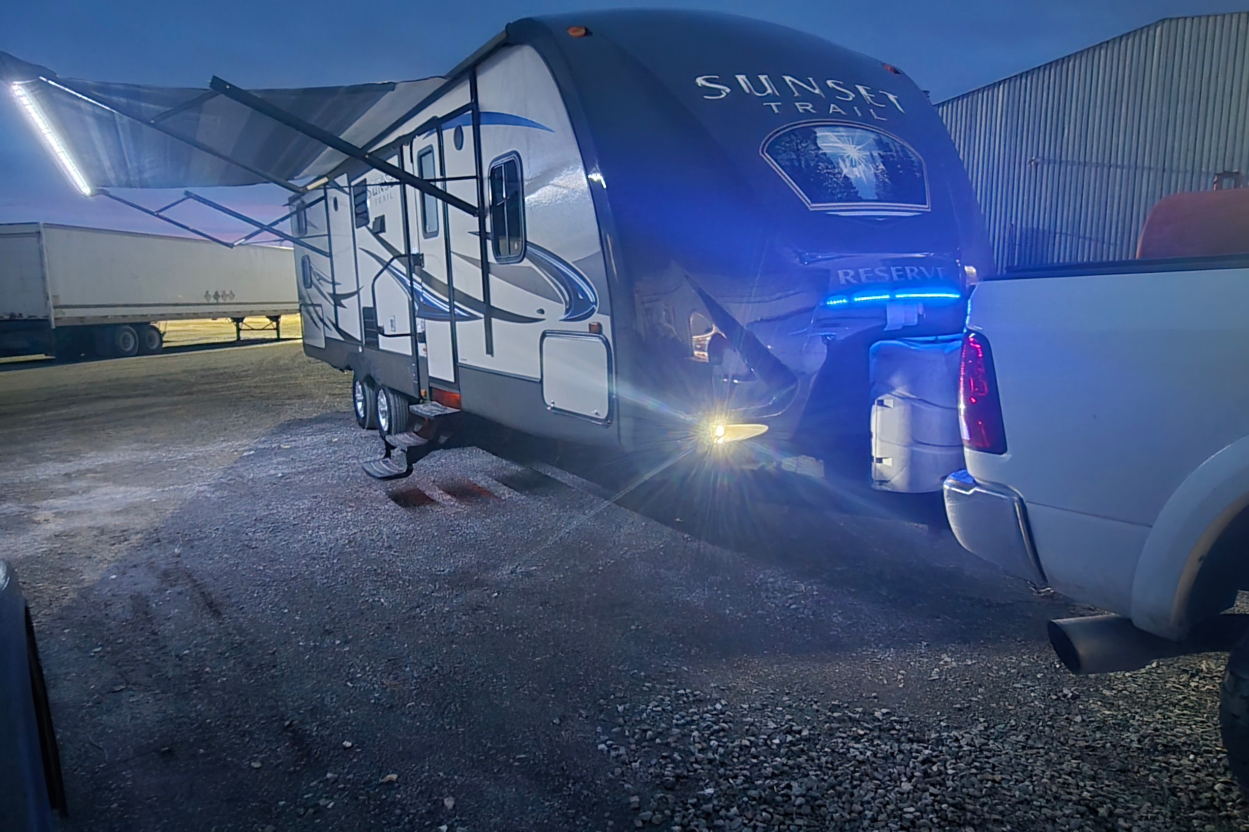 Clean Sunset Trail Travel trailer