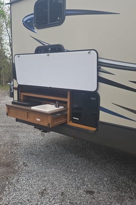 Clean Sunset Trail Travel trailer