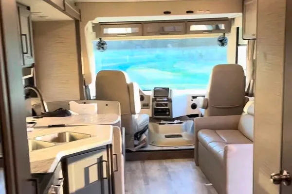 Thor Freedom Traveler A30 Class A