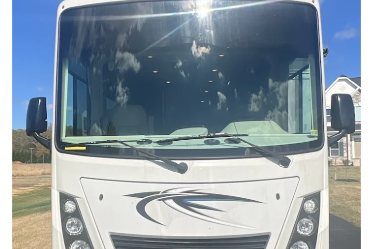 Thor Freedom Traveler A30 Class A