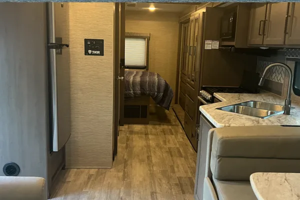 Thor Freedom Traveler A30 Class A