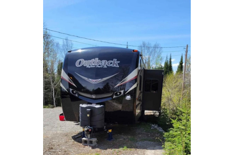 Melanie's Keystone Outback 310TB  Toy Hauler
