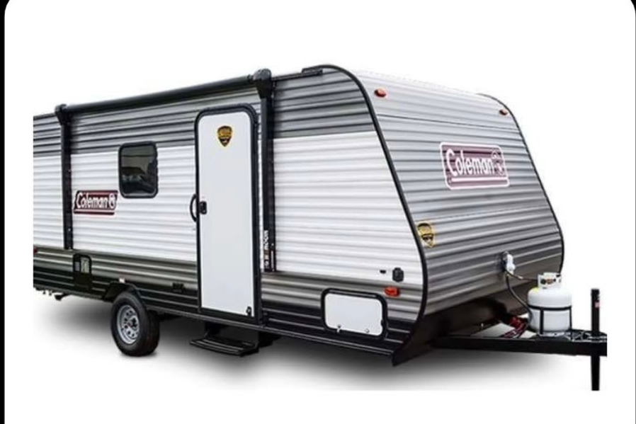 Low deposit!!! Camping gear included! Coleman Dutchmen 17b lantern Travel Trailer