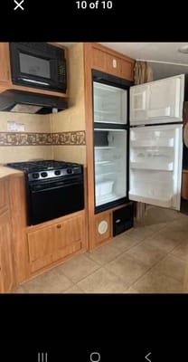 Lilly's Starcraft 77777 Travel Trailer