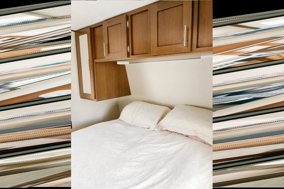Mike's Prime Time Avenger 27DBS Travel Trailer