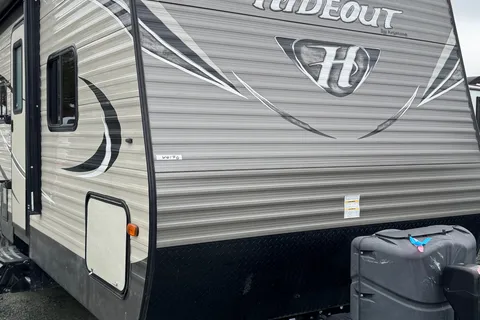 Marc Alfred's Keystone 2018 keystone hideout 24Lhswe Travel Trailer